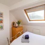 No 15 Riverside Walk Mallard