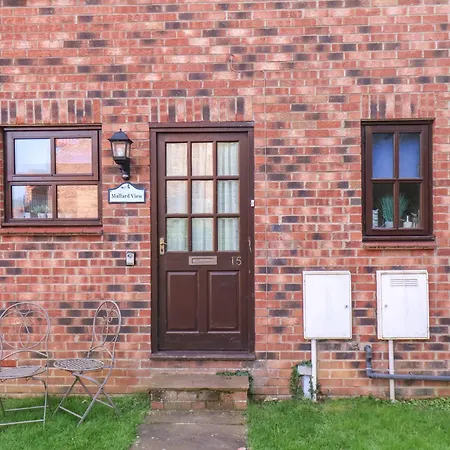 No 15 Riverside Walk Mallard Holiday home *