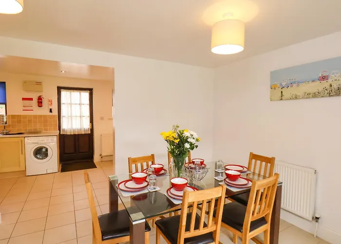 No 15 Riverside Walk Mallard * Whitby